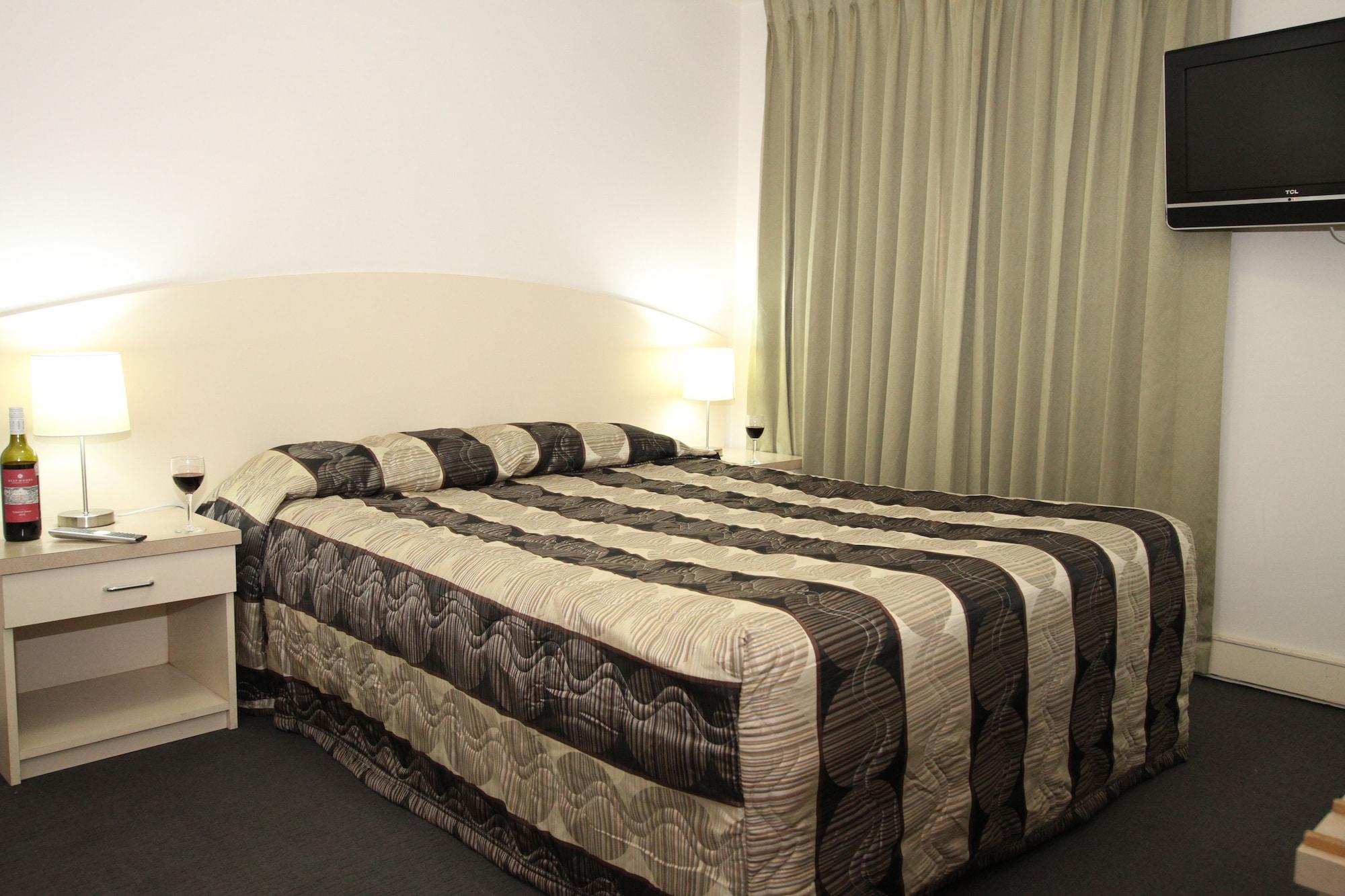 Comfort Inn & Suites Goodearth Perth Extérieur photo