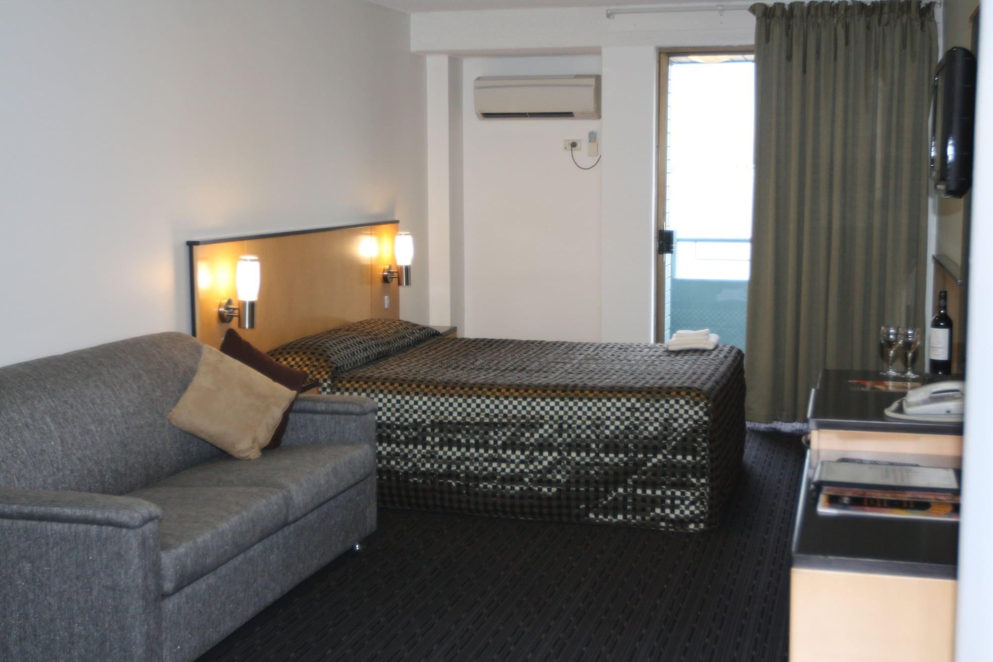 Comfort Inn & Suites Goodearth Perth Extérieur photo