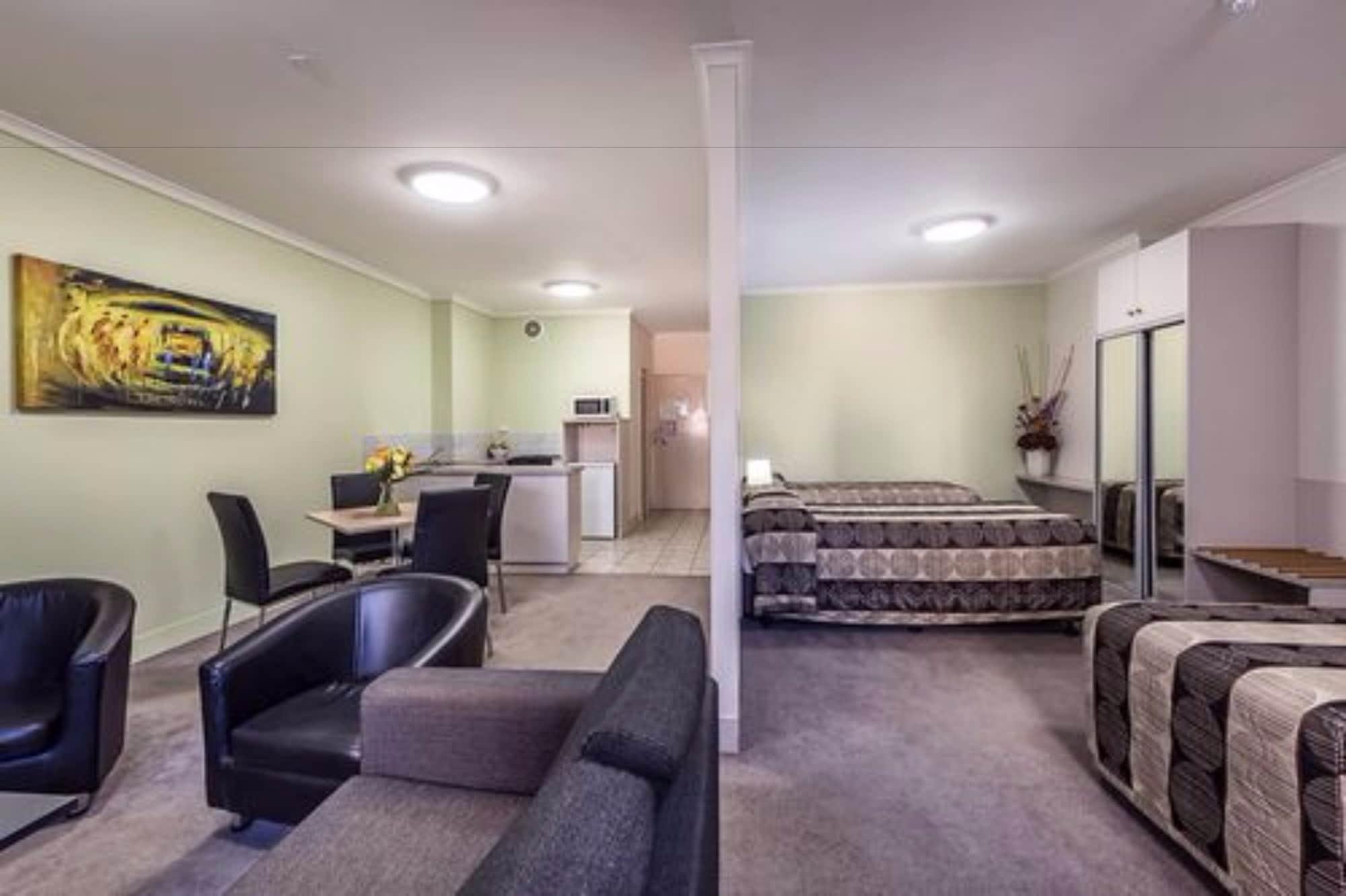 Comfort Inn & Suites Goodearth Perth Extérieur photo