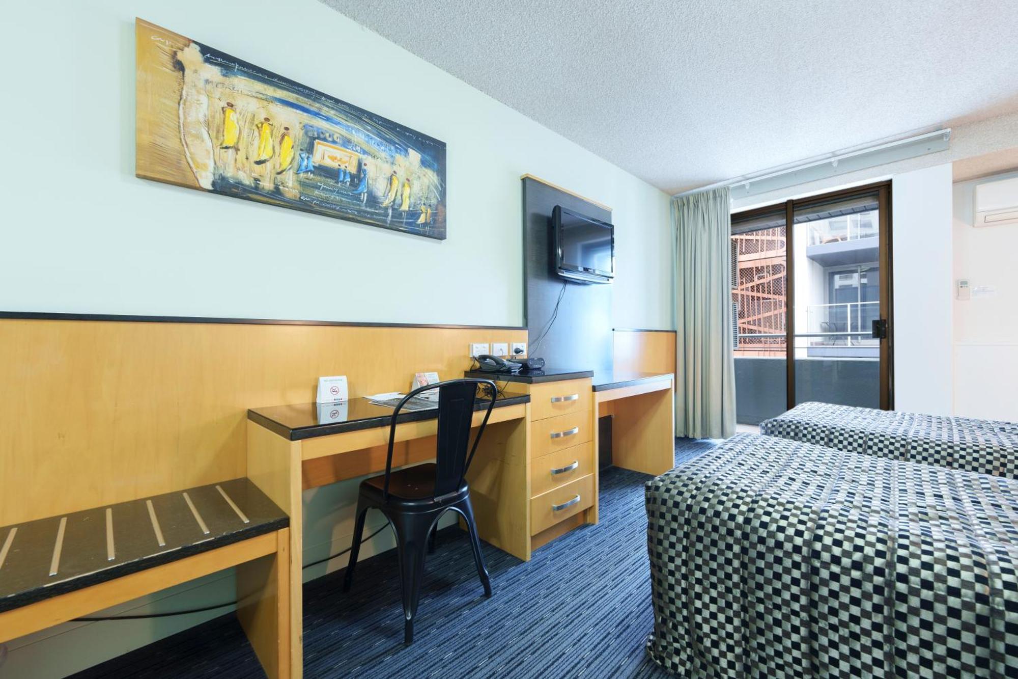 Comfort Inn & Suites Goodearth Perth Extérieur photo