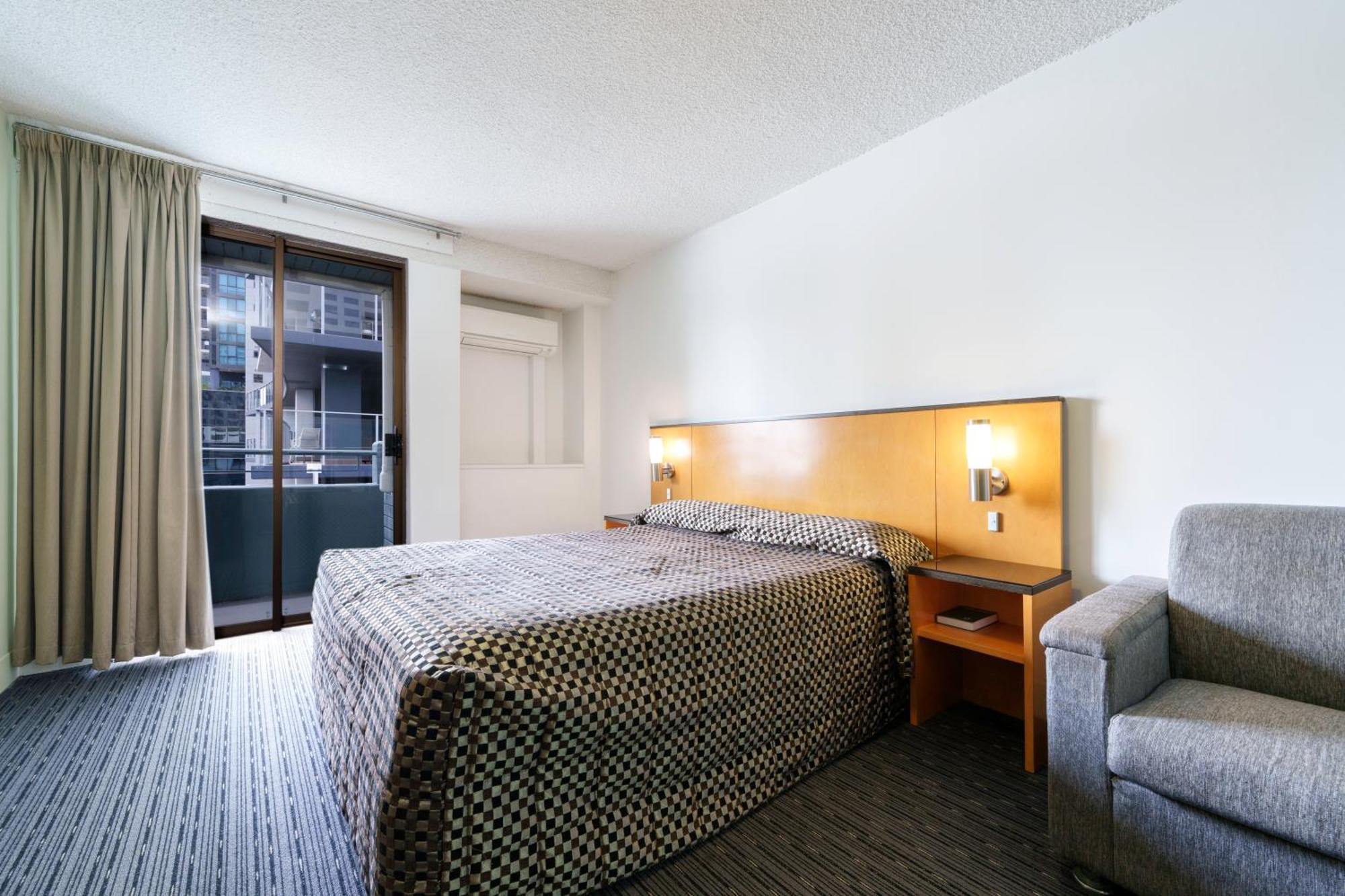 Comfort Inn & Suites Goodearth Perth Extérieur photo