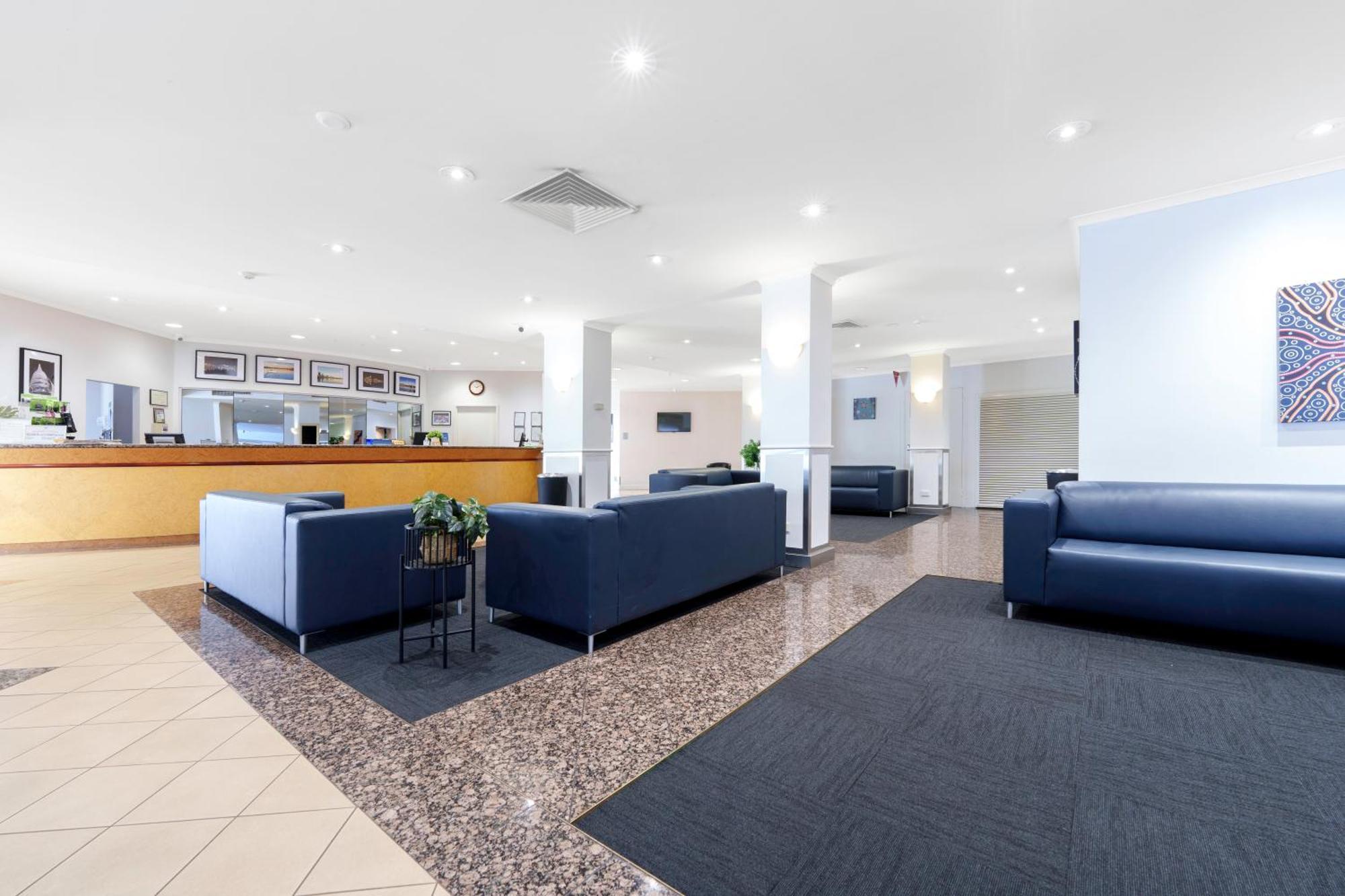 Comfort Inn & Suites Goodearth Perth Extérieur photo